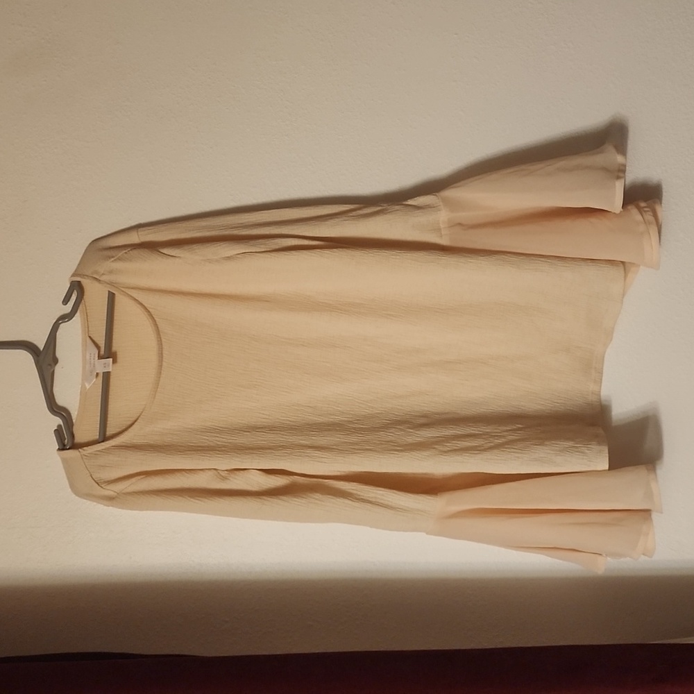LC Lauren Conrad Long Sleeve Light  Pink Blouse Bell Sleeve